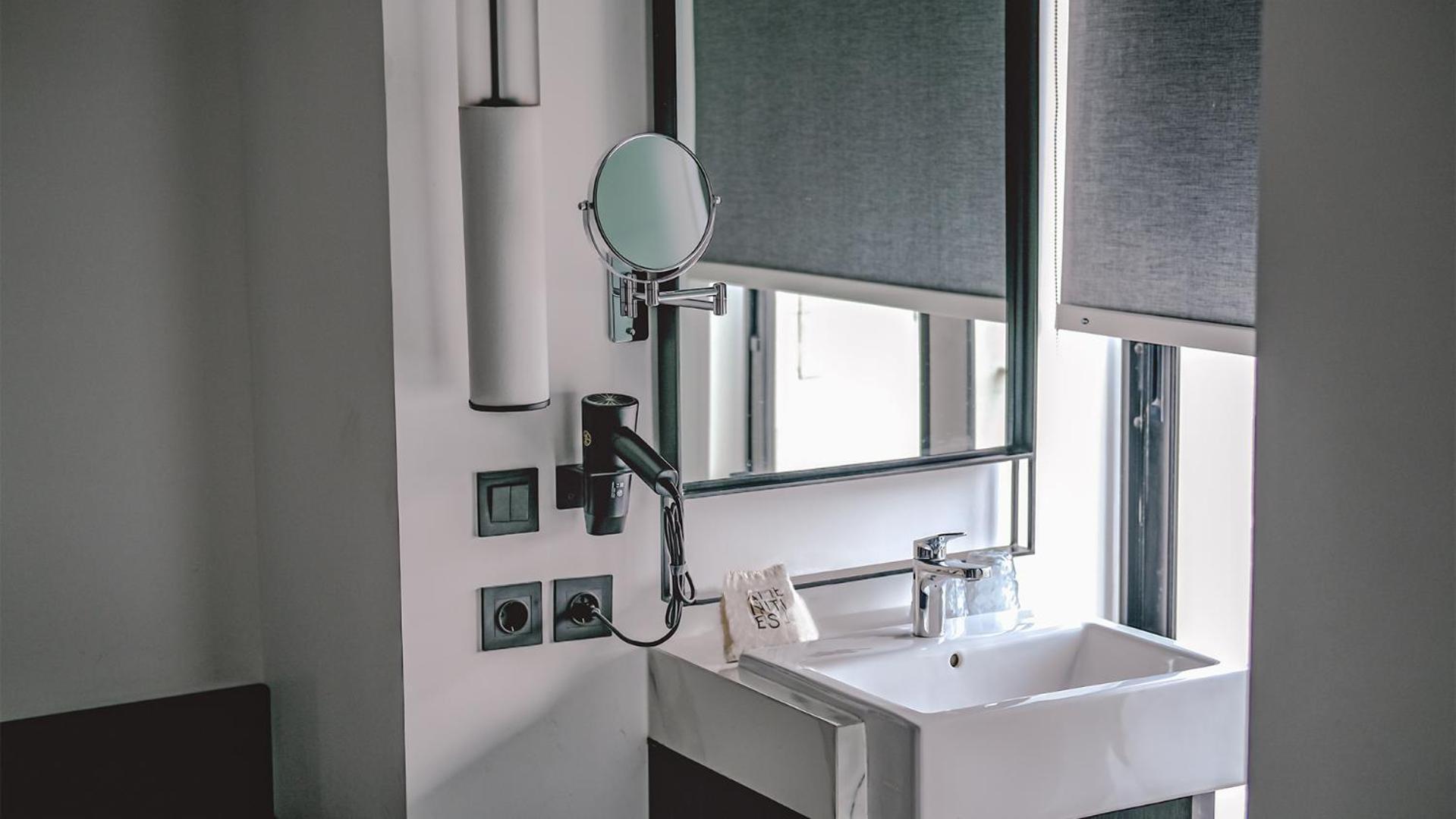 Rez Hotel Semarang Eksteriør bilde