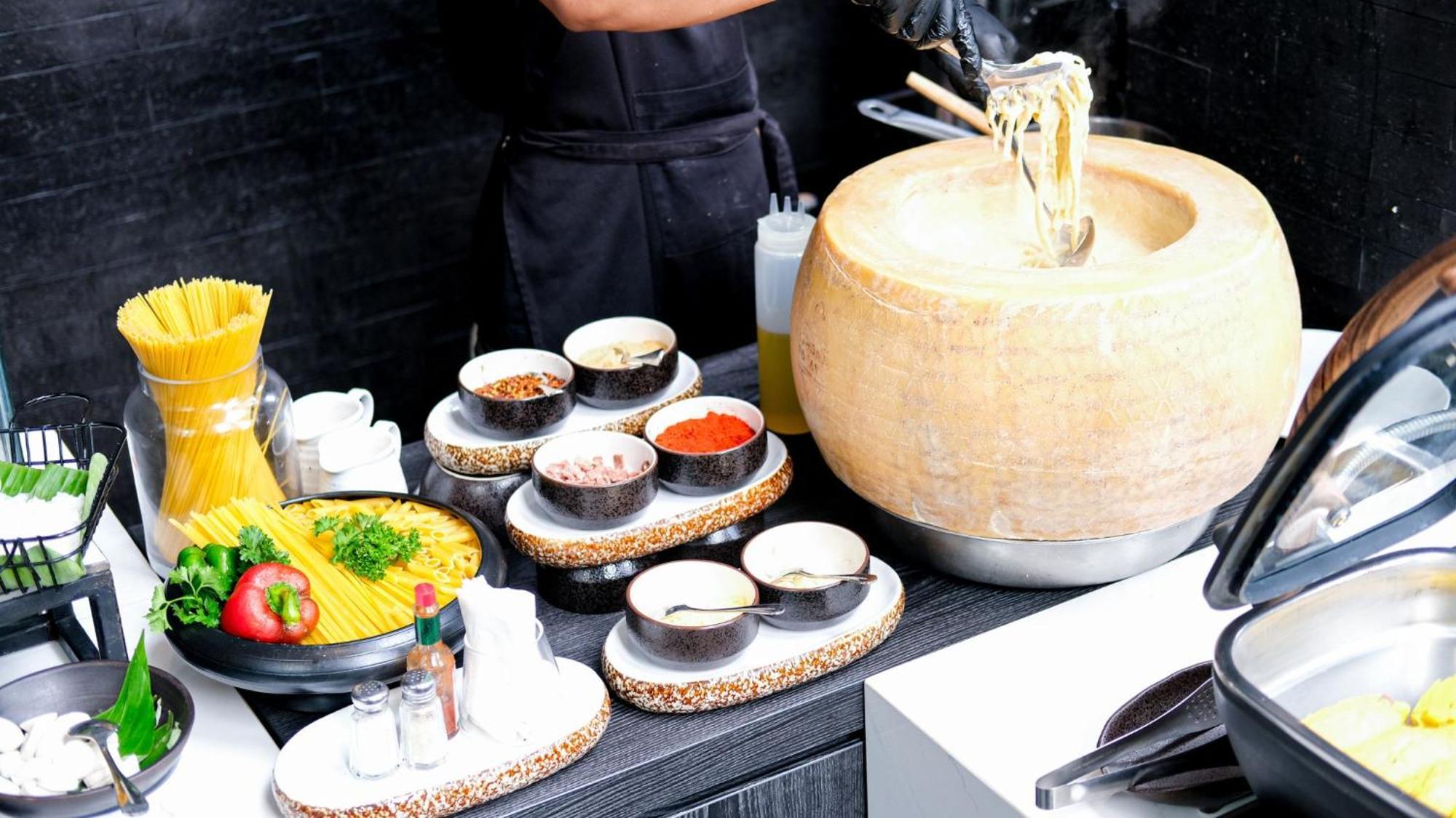 Rez Hotel Semarang Eksteriør bilde